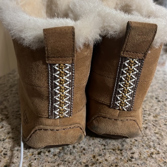 Ugg boots - Picture 4 of 5